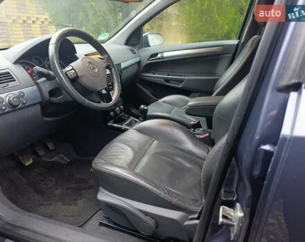 Синий Опель Астра, объемом двигателя 1.8 л и пробегом 260 тыс. км за 6700 $, фото 27 на Automoto.ua