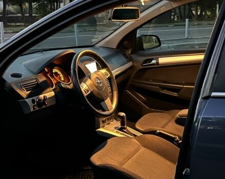 Синий Опель Астра, объемом двигателя 1.8 л и пробегом 192 тыс. км за 6200 $, фото 8 на Automoto.ua