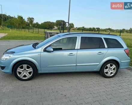 Синий Опель Астра, объемом двигателя 1.2 л и пробегом 245 тыс. км за 5000 $, фото 3 на Automoto.ua