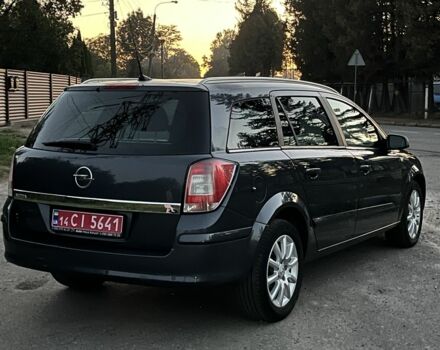 Синий Опель Астра, объемом двигателя 1.8 л и пробегом 192 тыс. км за 6200 $, фото 4 на Automoto.ua