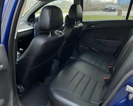 Синий Опель Астра, объемом двигателя 1.91 л и пробегом 240 тыс. км за 5000 $, фото 5 на Automoto.ua