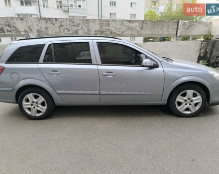 Синий Опель Астра, объемом двигателя 1.6 л и пробегом 210 тыс. км за 5300 $, фото 31 на Automoto.ua