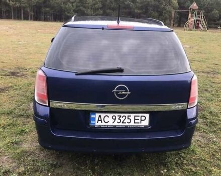 Синий Опель Астра, объемом двигателя 1.7 л и пробегом 262 тыс. км за 4999 $, фото 4 на Automoto.ua