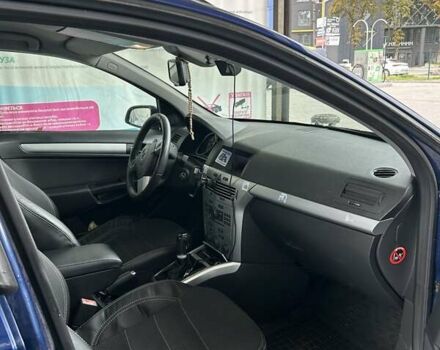 Синій Опель Астра, об'ємом двигуна 1.69 л та пробігом 288 тис. км за 5600 $, фото 2 на Automoto.ua