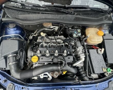 Опель Астра 2009 в Черкассах на Automoto.ua Синий Опель Астра, объемом двигателя 1.7 л и пробегом 240 тыс. км за 5000 $, фото 16 на Automoto.ua