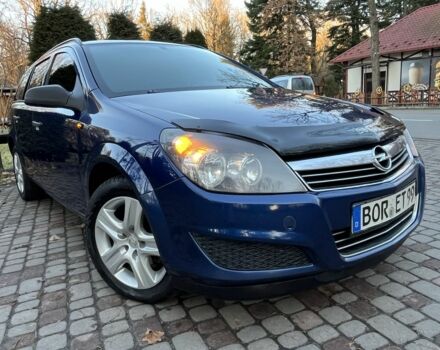 Синий Опель Астра, объемом двигателя 1.7 л и пробегом 235 тыс. км за 5600 $, фото 5 на Automoto.ua