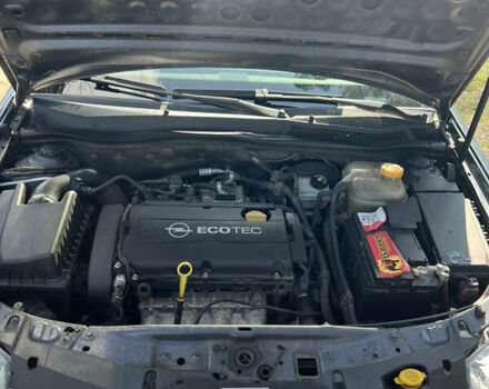 Синий Опель Астра, объемом двигателя 1.6 л и пробегом 211 тыс. км за 6000 $, фото 12 на Automoto.ua