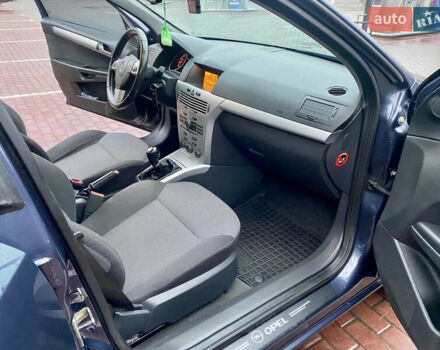 Синий Опель Астра, объемом двигателя 1.8 л и пробегом 194 тыс. км за 6900 $, фото 51 на Automoto.ua