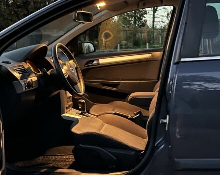 Синий Опель Астра, объемом двигателя 1.8 л и пробегом 192 тыс. км за 6200 $, фото 7 на Automoto.ua