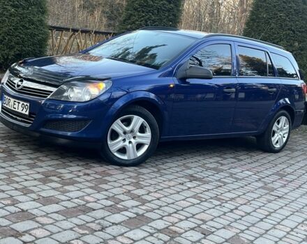 Синий Опель Астра, объемом двигателя 1.7 л и пробегом 235 тыс. км за 5600 $, фото 12 на Automoto.ua