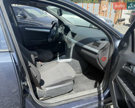 Синий Опель Астра, объемом двигателя 1.6 л и пробегом 311 тыс. км за 4999 $, фото 6 на Automoto.ua