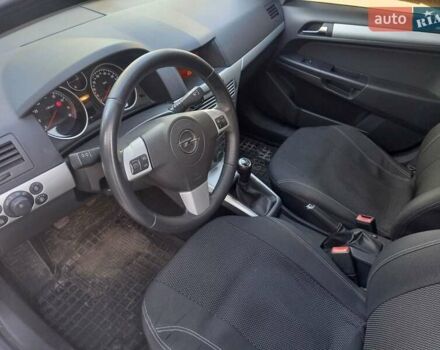 Синий Опель Астра, объемом двигателя 1.6 л и пробегом 221 тыс. км за 5900 $, фото 13 на Automoto.ua