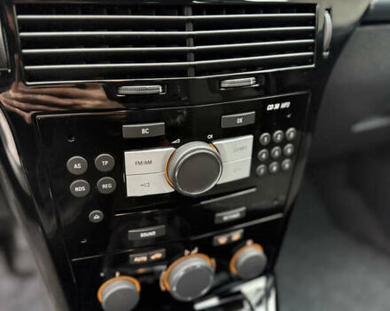 Опель Астра 2009 в Луцке на Automoto.ua Синий Опель Астра, объемом двигателя 1.8 л и пробегом 191 тыс. км за 6799 $, фото 126 на Automoto.ua