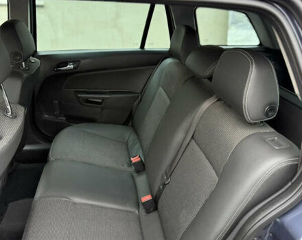 Опель Астра 2009 в Луцке на Automoto.ua Синий Опель Астра, объемом двигателя 1.8 л и пробегом 191 тыс. км за 6799 $, фото 115 на Automoto.ua