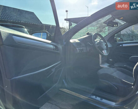 Синий Опель Астра, объемом двигателя 1.8 л и пробегом 209 тыс. км за 5800 $, фото 14 на Automoto.ua