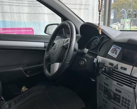 Синій Опель Астра, об'ємом двигуна 1.69 л та пробігом 288 тис. км за 5600 $, фото 3 на Automoto.ua