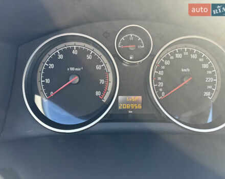 Синий Опель Астра, объемом двигателя 1.8 л и пробегом 209 тыс. км за 5800 $, фото 21 на Automoto.ua