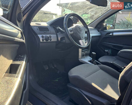 Синий Опель Астра, объемом двигателя 1.8 л и пробегом 209 тыс. км за 5800 $, фото 26 на Automoto.ua