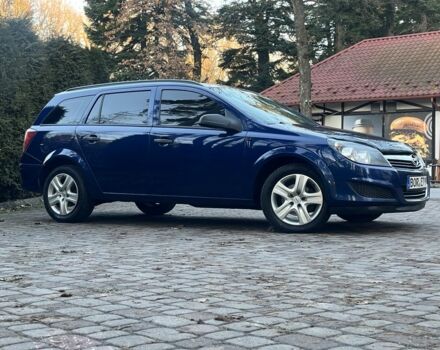 Синий Опель Астра, объемом двигателя 1.7 л и пробегом 235 тыс. км за 5600 $, фото 8 на Automoto.ua