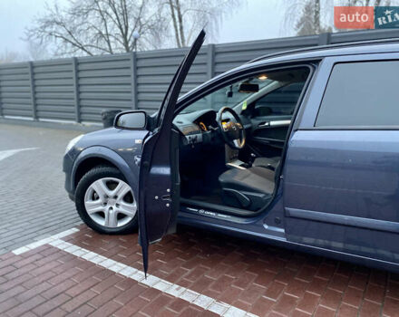 Синий Опель Астра, объемом двигателя 1.8 л и пробегом 194 тыс. км за 6900 $, фото 4 на Automoto.ua