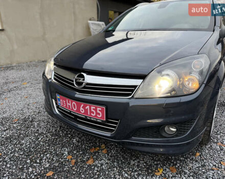 Опель Астра 2009 в Луцке на Automoto.ua Синий Опель Астра, объемом двигателя 1.8 л и пробегом 191 тыс. км за 6799 $, фото 10 на Automoto.ua