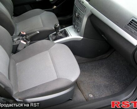 Синий Опель Астра, объемом двигателя 1.6 л и пробегом 188 тыс. км за 5600 $, фото 3 на Automoto.ua