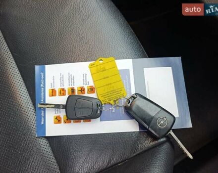 Синий Опель Астра, объемом двигателя 1.8 л и пробегом 260 тыс. км за 6700 $, фото 57 на Automoto.ua