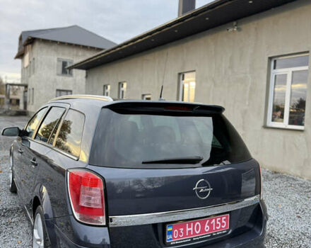 Опель Астра 2009 в Луцке на Automoto.ua Синий Опель Астра, объемом двигателя 1.8 л и пробегом 191 тыс. км за 6799 $, фото 16 на Automoto.ua
