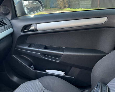 Синий Опель Астра, объемом двигателя 1.6 л и пробегом 211 тыс. км за 6000 $, фото 15 на Automoto.ua