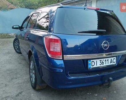 Опель Астра 2009 в Коломые на Automoto.ua Синий Опель Астра, объемом двигателя 1.7 л и пробегом 280 тыс. км за 5800 $, фото 3 на Automoto.ua