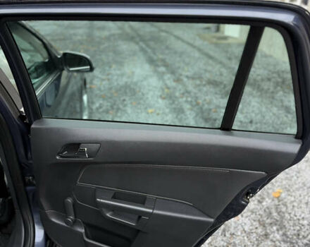 Опель Астра 2009 в Луцке на Automoto.ua Синий Опель Астра, объемом двигателя 1.8 л и пробегом 191 тыс. км за 6799 $, фото 97 на Automoto.ua