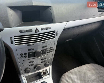 Синий Опель Астра, объемом двигателя 1.6 л и пробегом 311 тыс. км за 4999 $, фото 12 на Automoto.ua