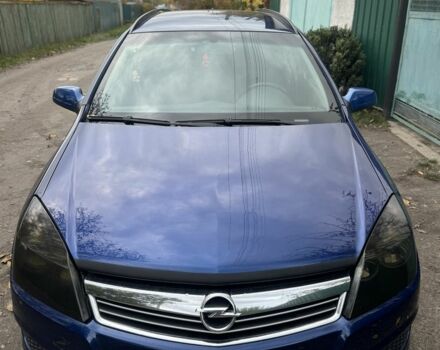Опель Астра 2009 в Черкассах на Automoto.ua Синий Опель Астра, объемом двигателя 1.7 л и пробегом 240 тыс. км за 5000 $, фото 1 на Automoto.ua