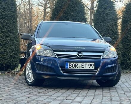 Синий Опель Астра, объемом двигателя 1.7 л и пробегом 235 тыс. км за 5600 $, фото 2 на Automoto.ua