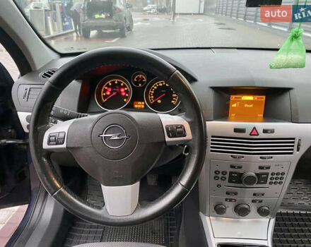Синий Опель Астра, объемом двигателя 1.8 л и пробегом 194 тыс. км за 6900 $, фото 42 на Automoto.ua