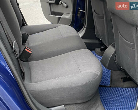 Синий Опель Астра, объемом двигателя 1.7 л и пробегом 260 тыс. км за 4999 $, фото 37 на Automoto.ua