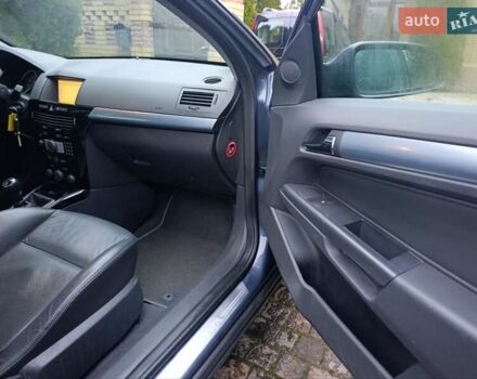 Синий Опель Астра, объемом двигателя 1.8 л и пробегом 260 тыс. км за 6700 $, фото 31 на Automoto.ua