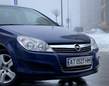 Синий Опель Астра, объемом двигателя 1.7 л и пробегом 260 тыс. км за 4999 $, фото 3 на Automoto.ua