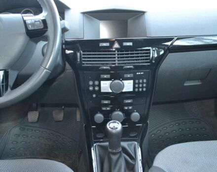 Синий Опель Астра, объемом двигателя 1.6 л и пробегом 131 тыс. км за 6750 $, фото 9 на Automoto.ua