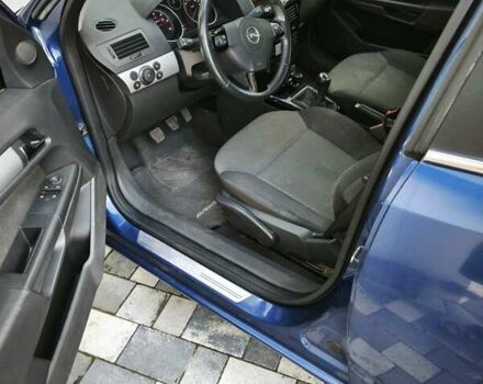 Опель Астра 2010 в Изяслве на Automoto.ua Синий Опель Астра, объемом двигателя 1.7 л и пробегом 262 тыс. км за 5000 $, фото 5 на Automoto.ua