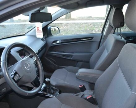 Синий Опель Астра, объемом двигателя 1.6 л и пробегом 131 тыс. км за 6750 $, фото 10 на Automoto.ua