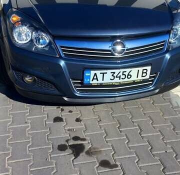 Синий Опель Астра, объемом двигателя 1.36 л и пробегом 214 тыс. км за 5900 $, фото 6 на Automoto.ua