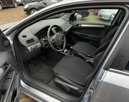 Синий Опель Астра, объемом двигателя 1.6 л и пробегом 157 тыс. км за 6400 $, фото 7 на Automoto.ua