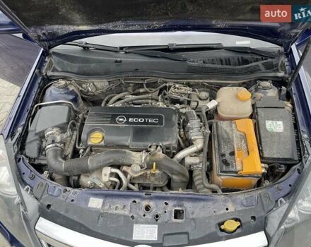 Опель Астра 2010 в Дунаевцах на Automoto.ua Синий Опель Астра, объемом двигателя 1.7 л и пробегом 190 тыс. км за 6500 $, фото 14 на Automoto.ua
