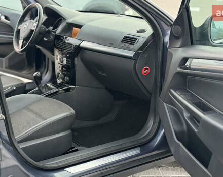 Синій Опель Астра, об'ємом двигуна 1.6 л та пробігом 182 тис. км за 6400 $, фото 27 на Automoto.ua