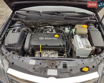 Синий Опель Астра, объемом двигателя 1.6 л и пробегом 230 тыс. км за 5650 $, фото 23 на Automoto.ua