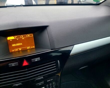 Опель Астра 2010 у Харкові на Automoto.ua Синій Опель Астра, об'ємом двигуна 17 л та пробігом 265 тис. км за 6150 $, фото 2 на Automoto.ua