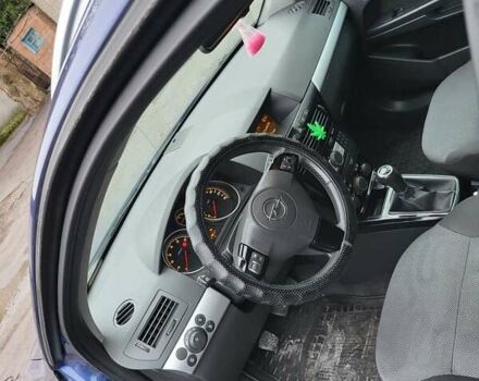 Синий Опель Астра, объемом двигателя 1.6 л и пробегом 197 тыс. км за 5200 $, фото 5 на Automoto.ua