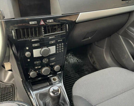 Синий Опель Астра, объемом двигателя 1.69 л и пробегом 328 тыс. км за 4500 $, фото 12 на Automoto.ua