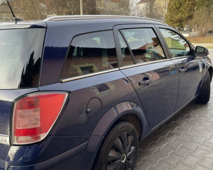 Синий Опель Астра, объемом двигателя 1.69 л и пробегом 328 тыс. км за 4500 $, фото 4 на Automoto.ua